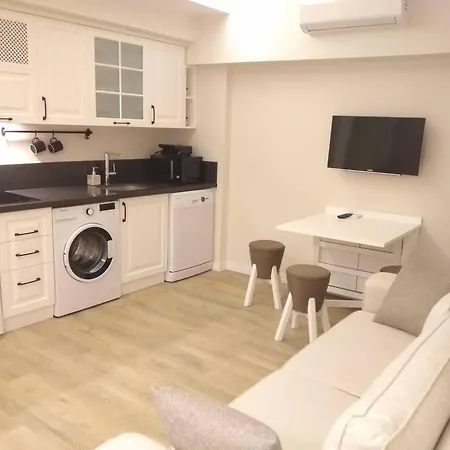 Ece Marina Hotel 2*