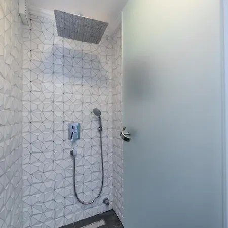 Ece Marina Φετιγιέ