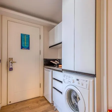 Ece Marina Φετιγιέ