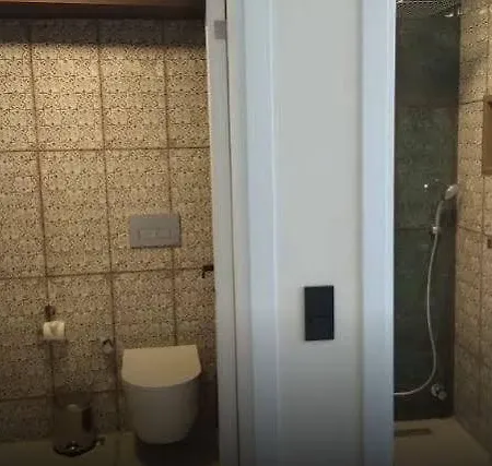 Szálloda Ece Marina