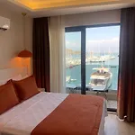 Ece Marina 2*