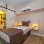Hotel Ece Marina
