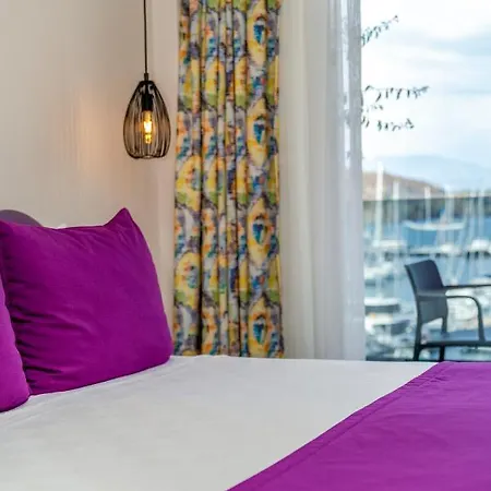 Otel Ece Marina