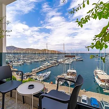 Hotel Ece Marina 2*