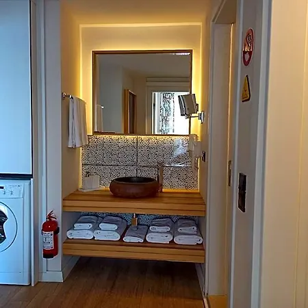 Ece Marina Szálloda 2*